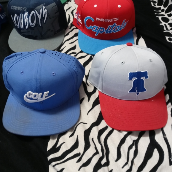 16 snapback hats $20 each - Picture 7 of 9